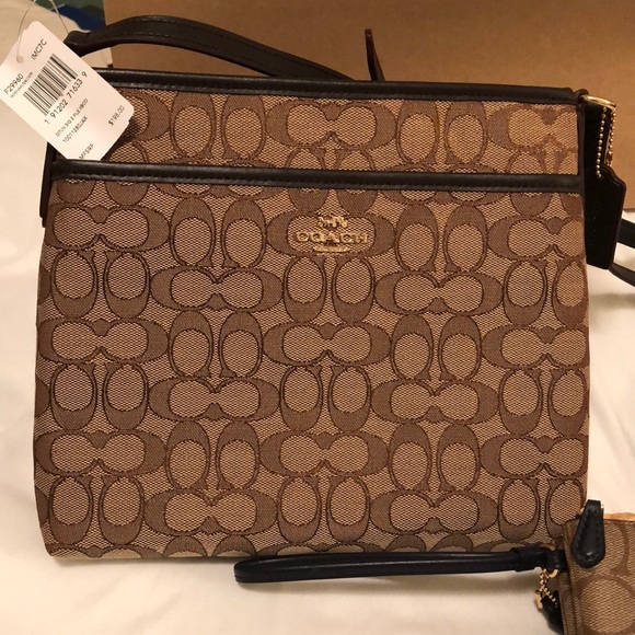 Coach Signature Canvas Crossbody Purse Khaki - Picture 2 of 8